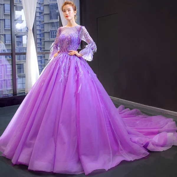 Luxe Lilas Transparentes Robe De Soirée 2023 Princesse Encolure Dégagée Manches Longues Manches de cloche Perlage Plumes Chapel Train Volants Dos Nu Robe De Ceremonie