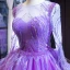 Luxe Lilas Transparentes Robe De Soirée 2023 Princesse Encolure Dégagée Manches Longues Manches de cloche Perlage Plumes Chapel Train Volants Dos Nu Robe De Ceremonie