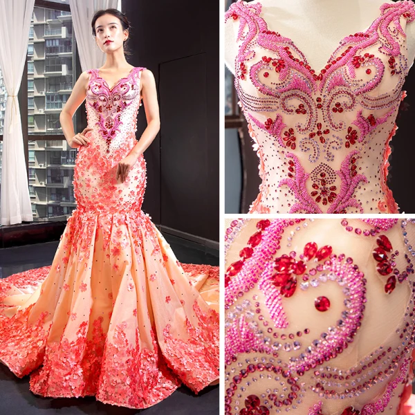 Flower Fairy Champagne Evening Dresses  2023 Trumpet / Mermaid V-Neck Sleeveless Watermelon Appliques Flower Rhinestone Beading Chapel Train Ruffle Backless