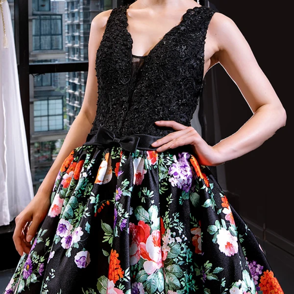Flower Fairy Black Floral Evening Dresses  2023 A-Line / Princess Deep V-Neck Sleeveless Appliques Lace Beading Pearl Bow Sash Printing Satin
