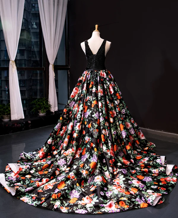 Flower Fairy Black Floral Evening Dresses  2023 A-Line / Princess Deep V-Neck Sleeveless Appliques Lace Beading Pearl Bow Sash Printing Satin