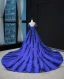 Luxe Bleu Roi Tapis rouge Robe De Soirée 2023 Trompette / Sirène Transparentes Encolure Carrée Manches Courtes Appliques En Dentelle Perlage Faux Diamant Détachable Chapel Train Volants