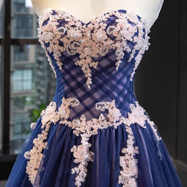 High-end Royal Blue Evening Dresses  A-Line / Princess 2023 Sweetheart Sleeveless Appliques Lace Beading Court Train Ruffle Backless Formal Dresses