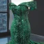 Scintillantes Vert Foncé Paillettes Tapis rouge Robe De Soirée 2023 Trompette / Sirène De l'épaule Manches Courtes Chapel Train Dos Nu Robe De Ceremonie