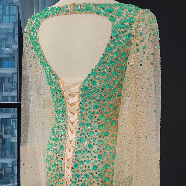 Haut de Gamme Champagne La Mariée Robe De Mariée 2023 Trompette / Sirène Encolure Dégagée Manches Longues Dos Nu Glitter Tulle Tribunal Train Volants