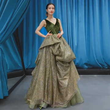 High End Kløvergrønn Suede Dancing Ballkjoler 2023 Prinsesse V Hals Uten Ermer Glitter Tyll Lange Buste Ryggløse Formelle Kjoler