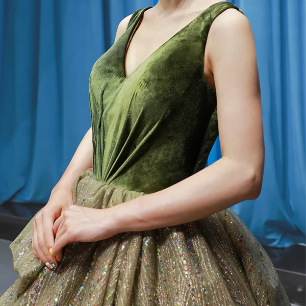 High-end Clover Green Suede Dancing Prom Dresses 2023 A-Line / Princess V-Neck Sleeveless Glitter Tulle Floor-Length / Long Ruffle Backless Formal Dresses
