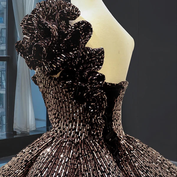 Glitzernden Schwarz Gold Pailletten Tanzen Ballkleider 2023 Ballkleid One-Shoulder Ärmellos Lange Rüschen Rückenfreies Festliche Kleider