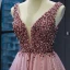 Haut de Gamme Perle Rose Robe De Soirée 2023 Princesse Col v profond Sans Manches Perlage Chapel Train Volants Dos Nu Robe De Ceremonie