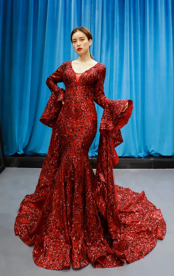 Fashion Burgundy Red Carpet Evening Dresses  2023 Trumpet / Mermaid Deep V-Neck Long Sleeve Bell sleeves Sequins Court Train Ruffle Backless Formal Dresses