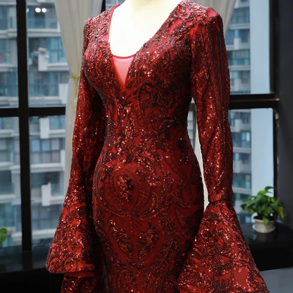 Fashion Burgundy Red Carpet Evening Dresses  2023 Trumpet / Mermaid Deep V-Neck Long Sleeve Bell sleeves Sequins Court Train Ruffle Backless Formal Dresses