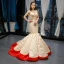 Deux tons Champagne Rouge Satin Tapis rouge Robe De Soirée 2023 Trompette / Sirène V-Cou Sans Manches Train De Balayage Volants Dos Nu Robe De Ceremonie