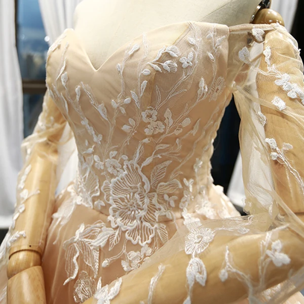 High-end Champagne Bridal Wedding Dresses 2023 Ball Gown Off-The-Shoulder Long Sleeve Backless Flower Appliques Lace Court Train Ruffle