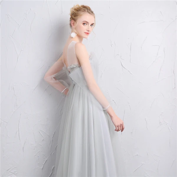 Simple Gris Transparentes Robe Demoiselle D'honneur 2019 Princesse Encolure Carrée Gonflée 3/4 Manches Longue Volants Dos Nu Robe Pour Mariage
