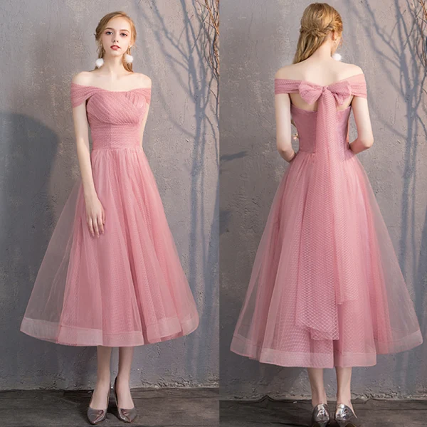 Affordable Candy Pink Bridesmaid Dresses 2019 A-Line / Princess Spotted Tulle Short Ruffle Backless Wedding Party Dresses