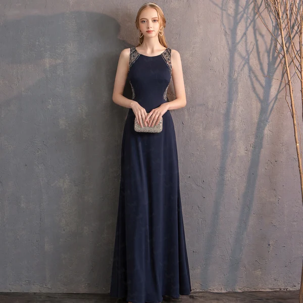 Meilleur Bleu Marine Robe De Soirée 2019 Trompette / Sirène Encolure Dégagée Sans Manches Fait main Perlage Longue Dos Nu Robe De Ceremonie
