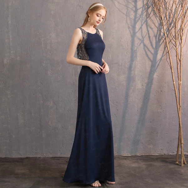 Meilleur Bleu Marine Robe De Soirée 2019 Trompette / Sirène Encolure Dégagée Sans Manches Fait main Perlage Longue Dos Nu Robe De Ceremonie