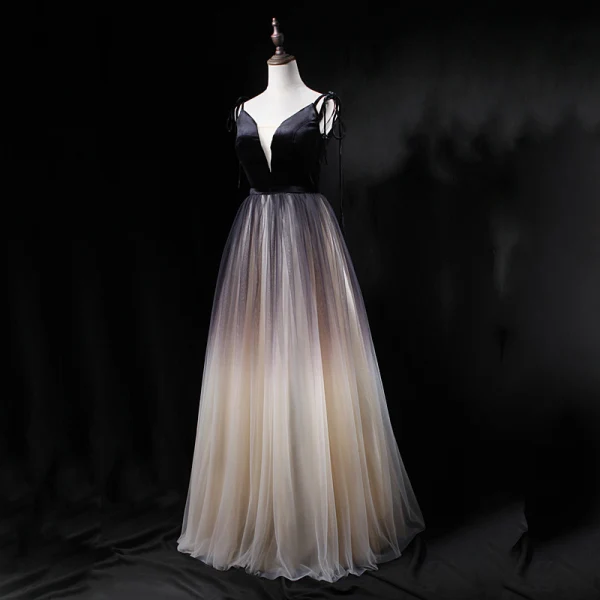 Sexy Black Gradient-Color Champagne Prom Dresses 2018 A-Line / Princess Spaghetti Straps Sleeveless Floor-Length / Long Ruffle Backless Formal Dresses