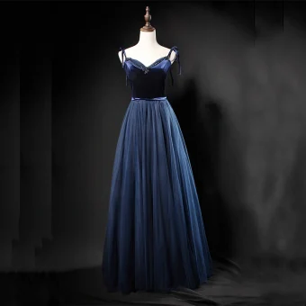 Moderne Mode Bleu Marine Robe De Bal 2018 Princesse Bretelles Spaghetti Sans Manches Ceinture Perlage Longue Volants Dos Nu Robe De Ceremonie