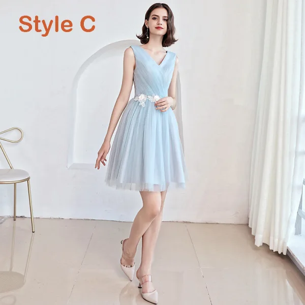 Affordable Sky Blue Bridesmaid Dresses 2019 A-Line / Princess Appliques Lace Flower Short Ruffle Backless Wedding Party Dresses