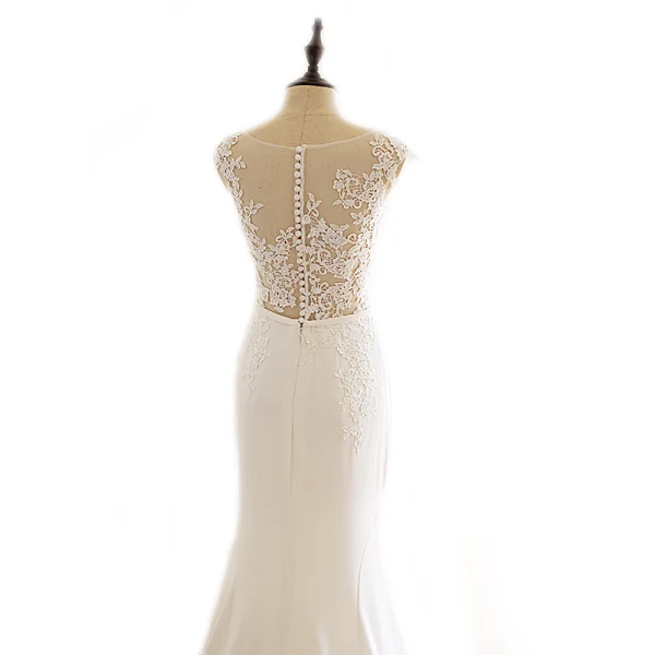 Modern / Fashion Ivory Pierced Wedding Dresses 2019 Trumpet / Mermaid Scoop Neck Sleeveless Appliques Lace Bow Sash Court Train Ruffle