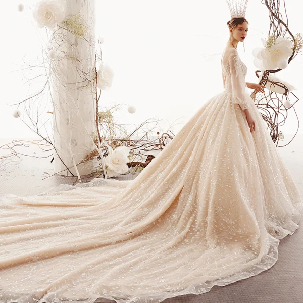Illusion Champagne Transparentes Robe De Mariée 2019 Princesse Encolure Dégagée Gonflée 3/4 Manches Dos Nu Glitter Tulle Appliques En Dentelle Perlage Royal Train