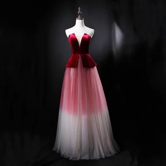 Chic Belle Bordeaux Dégradé De Couleur Daim Robe De Soirée 2018 Princesse Bustier Sans Manches Longue Volants Dos Nu Robe De Ceremonie