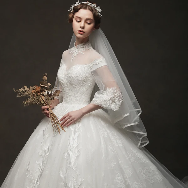 Vintage Ivory / Creme Durchsichtige Brautkleider / Hochzeitskleider 2019 A Linie Stehkragen Geschwollenes 3/4 Ärmel Rückenfreies Applikationen Spitze Kapelle-Schleppe