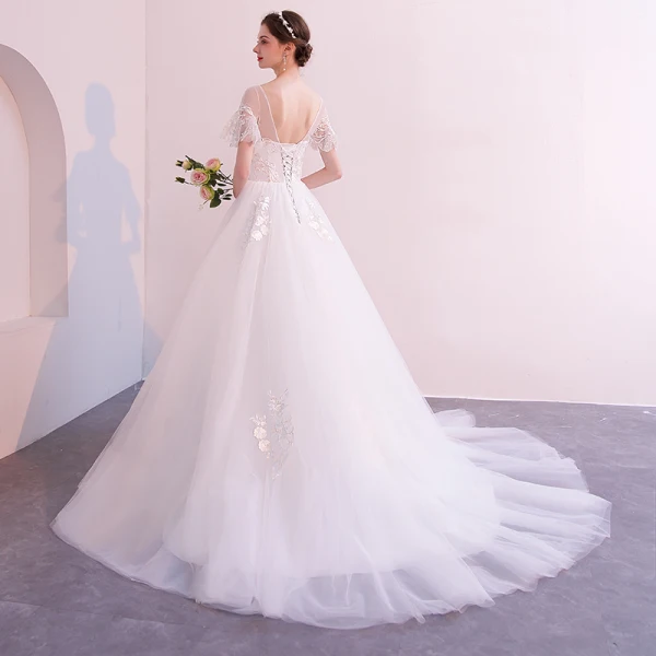 Abordable Ivoire Transparentes Robe De Mariée 2019 Princesse Encolure Dégagée Manches Courtes Dos Nu Appliques En Dentelle Tribunal Train