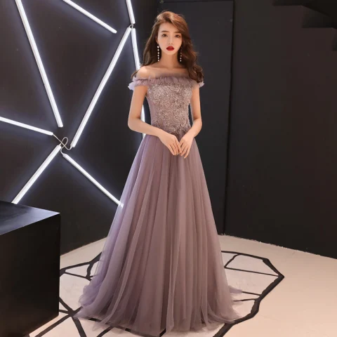 Schöne Lavendel Abendkleider 2019 A Linie Off Shoulder Kurze Ärmel Applikationen Spitze Perlenstickerei Perle Sweep / Pinsel Zug Rüschen Rückenfreies Festliche Kleider