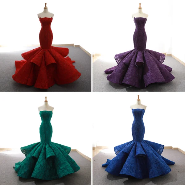 Luxe Bordeaux Tapis rouge Robe De Soirée 2023 Trompette / Sirène Bustier Sans Manches Glitter Appliques En Dentelle Train De Balayage Volants Dos Nu Robe De Ceremonie
