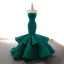 Luxe Bordeaux Tapis rouge Robe De Soirée 2023 Trompette / Sirène Bustier Sans Manches Glitter Appliques En Dentelle Train De Balayage Volants Dos Nu Robe De Ceremonie