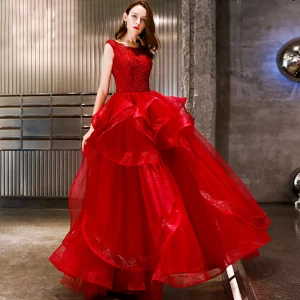 Abordable Rouge Organza Robe De Soirée 2019 Princesse Encolure Dégagée Sans Manches Longue Dos Nu Volants En Cascade Robe De Ceremonie