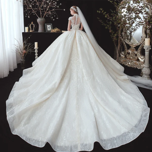Vintage / Retro Champagne See-through Bridal Wedding Dresses 2020 Ball Gown High Neck Sleeveless Appliques Lace Beading Pearl Chapel Train Ruffle