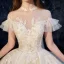 Vintage Champagner Durchsichtige Hochzeits Brautkleider / Hochzeitskleider 2020 Ballkleid Stehkragen Geschwollenes Kurze Ärmel Rückenfreies Glanz Applikationen Spitze Kathedrale Schleppe Rüschen