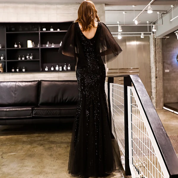 Elegant Black Evening Dresses  2019 Trumpet / Mermaid V-Neck 1/2 Sleeves Glitter Sequins Floor-Length / Long Backless Formal Dresses