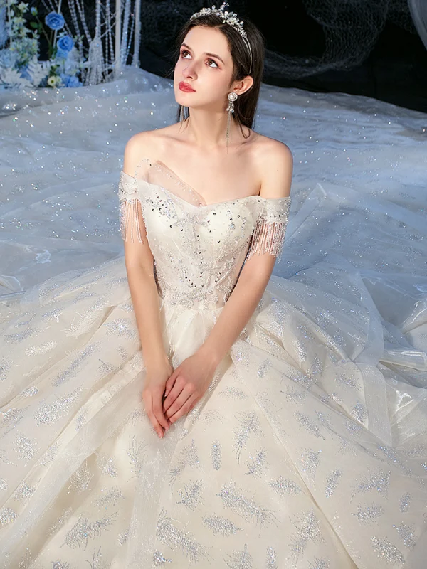 Chic / Beautiful Champagne Bridal Wedding Dresses 2020 A-Line / Princess Off-The-Shoulder Short Sleeve Backless Glitter Tulle Beading Tassel Royal Train Ruffle
