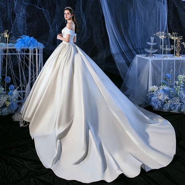 Modest / Simple Ivory Satin Bridal Wedding Dresses 2020 Ball Gown Off-The-Shoulder Short Sleeve Backless Chapel Train Ruffle