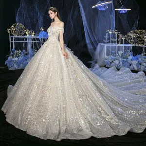 Scintillantes Champagne La Mariée Robe De Mariée 2020 Robe Boule De L 039 Épaule Manches Courtes Dos Nu Appliques Fleur Paillettes Perlage Cathedral Train Volants