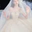 Luxe Champagne Bruids Trouwjurken 2020 Baljurk Uit De Schouder Korte Mouwen Ruglooze Glans Tule Kralen Cathedral Train Ruche
