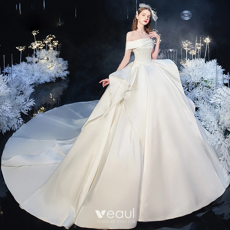 Modest / Simple Elegant Ivory Satin Wedding Dresses A-Line / Princess 2021  Square Neckline Short Sleeve Backless Floor-Length / Long Wedding