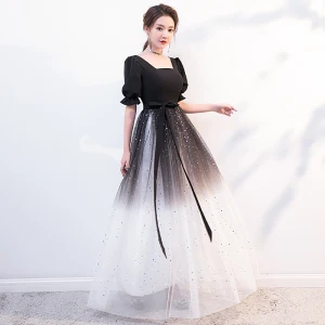 Abordable Noire Dégradé De Couleur Blanche Robe De Soirée 2020 Princesse Encolure Carrée Gonflée Manches Courtes Ceinture Étoile Paillettes Longue Volants Dos Nu Robe De Ceremonie