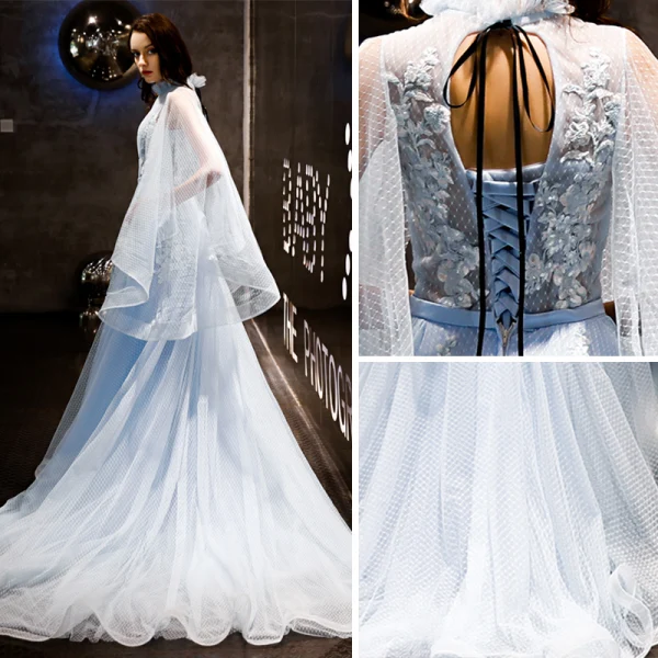 Vintage / Originale Bleu Ciel Transparentes Robe De Soirée 2019 Princesse Col Haut Manches Longues Appliques En Dentelle Ceinture Tachetée Tulle Tribunal Train Volants Dos Nu Robe De Ceremonie