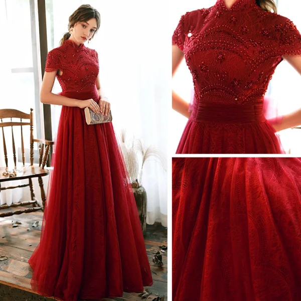 Vintage / Originale Rouge Dentelle Robe De Soirée 2020 Princesse Col Haut Manches Courtes Paillettes Perlage Longue Volants Dos Nu Noeud Robe De Ceremonie
