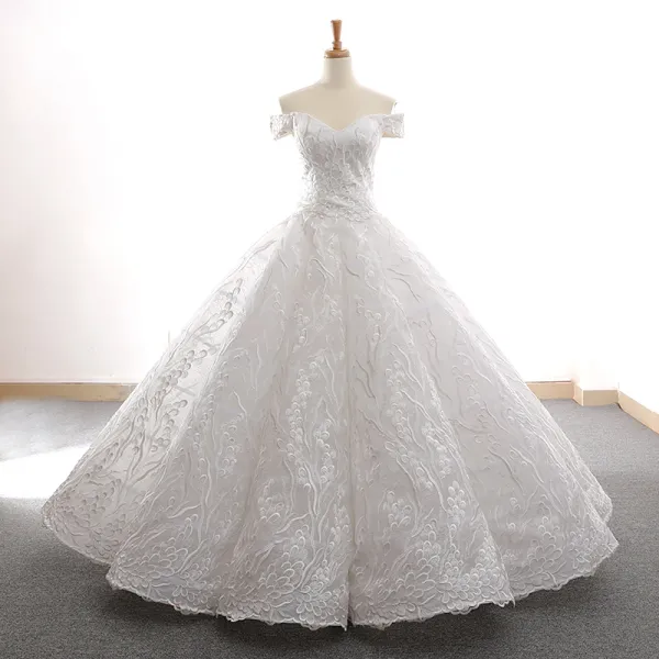 High-end White Dancing Prom Dresses 2023 Ball Gown Off-The-Shoulder Short Sleeve Best Appliques Lace Floor-Length / Long Ruffle Backless Formal Dresses