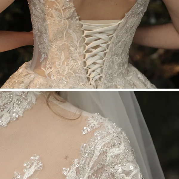 Vintage / Originale Champagne Transparentes La Mariée Robe De Mariée 2020 Robe Boule Col Haut Manches Courtes Dos Nu Glitter Appliques En Dentelle Perlage Cathedral Train Volants