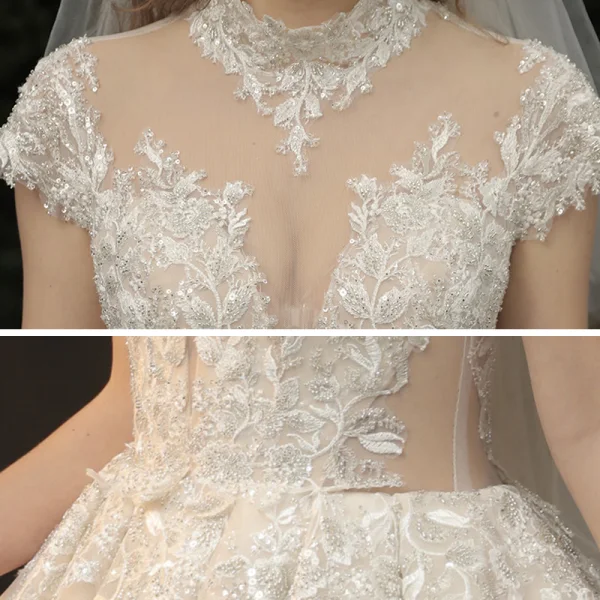 Vintage / Originale Champagne Transparentes La Mariée Robe De Mariée 2020 Robe Boule Col Haut Manches Courtes Dos Nu Glitter Appliques En Dentelle Perlage Cathedral Train Volants