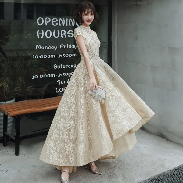Vintage / Retro Gold Flower Lace Dancing Prom Dresses 2020 A-Line / Princess High Neck Short Sleeve Beading Asymmetrical Ruffle Formal Dresses