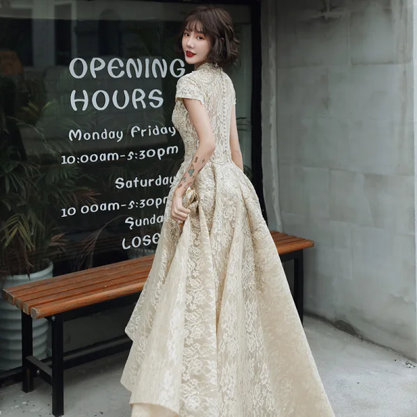 Vintage / Retro Gold Flower Lace Dancing Prom Dresses 2020 A-Line / Princess High Neck Short Sleeve Beading Asymmetrical Ruffle Formal Dresses