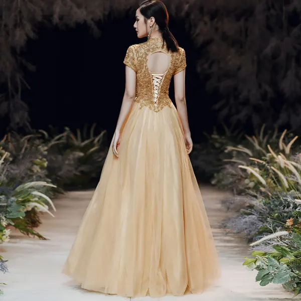 Vintage / Retro Gold See-through Evening Dresses 2020 A-Line / Princess High Neck Short Sleeve Beading Floor-Length / Long Ruffle Backless Formal Dresses